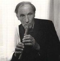  Arthur Waley