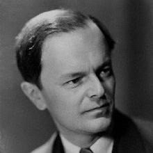  Kenneth Clark